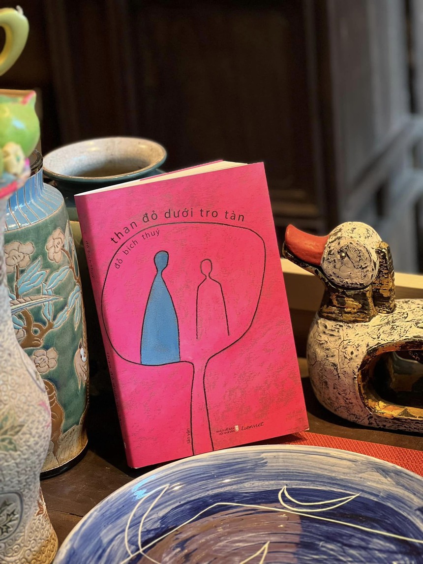 Chào mừng Ngày Sách và Văn hóa đọc Việt Nam: Đỗ Bích Thúy đắm đuối với núi rừng để sống đời mê say - Ảnh 3.