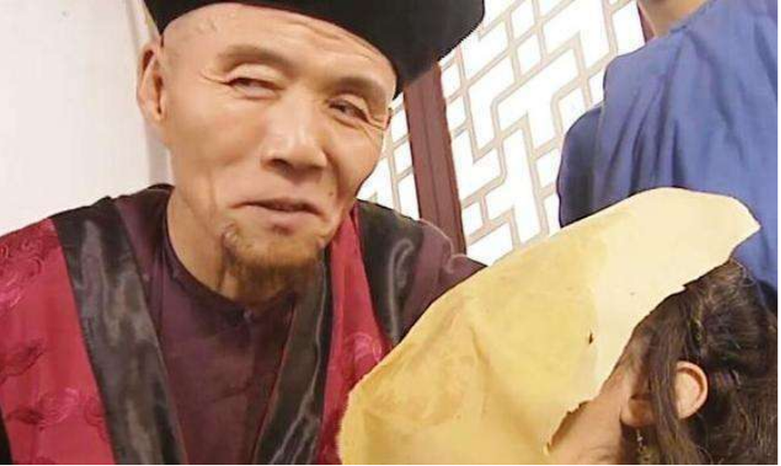 Ai ác bằng Chu Nguyên Chương, phát minh ra hình phạt chỉ với một tờ giấy nhưng độ tàn bạo không kém gì lăng trì - Ảnh 4. Ai ác bằng Chu Nguyên Chương, phát minh ra hình phạt chỉ với một tờ giấy nhưng độ tàn bạo không kém gì lăng trì - Ảnh 4.