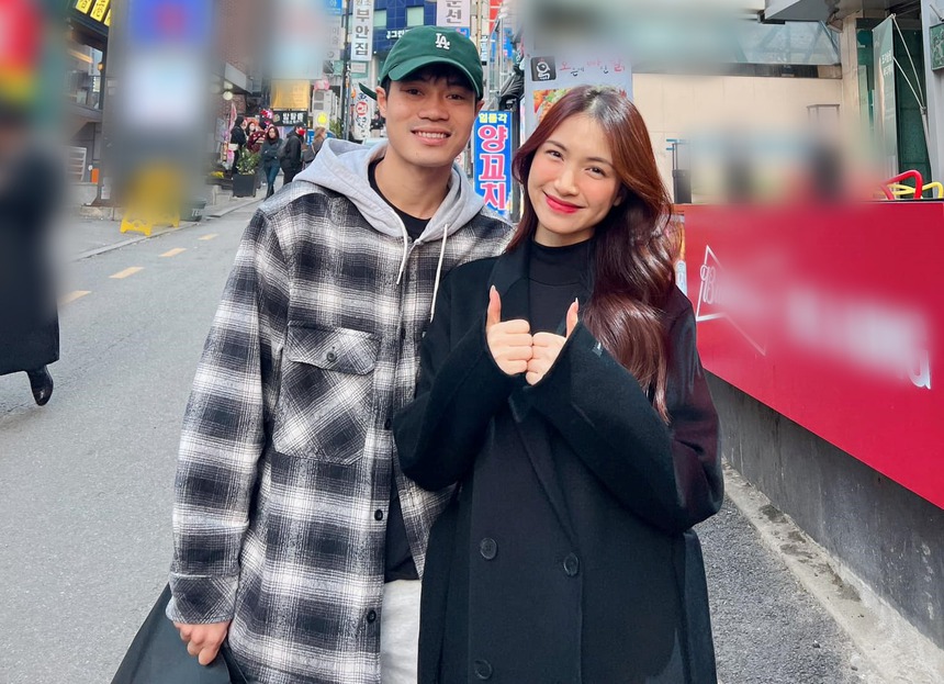 Tin nóng bóng đá Việt 11/2: Văn Toàn 'đau đầu' vì Hòa Minzy, Hùng Dũng đối thoại với hai ngôi sao MU - Ảnh 2. Tin nóng bóng đá Việt 11/2: Văn Toàn 'đau đầu' vì Hòa Minzy, Hùng Dũng đối thoại với hai ngôi sao MU - Ảnh 2.