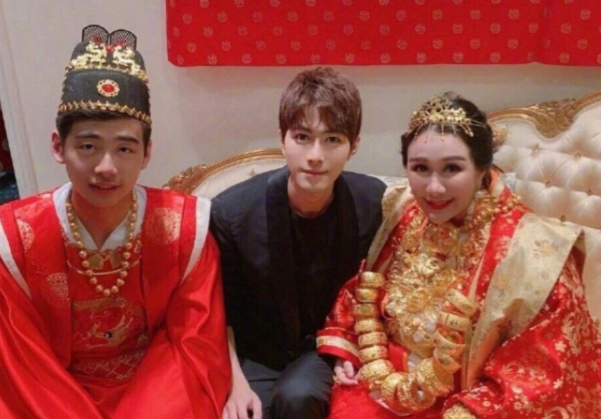 Chi 152 tỷ đồng, siêu đám cưới của Hà Siêu Liên vẫn bị chê xoàng xĩnh so với các ái nữ khác nhà trùm sòng bạc Macau - Ảnh 8. Chi 152 tỷ đồng, siêu đám cưới của Hà Siêu Liên vẫn bị chê xoàng xĩnh so với các ái nữ khác nhà trùm sòng bạc Macau - Ảnh 8.