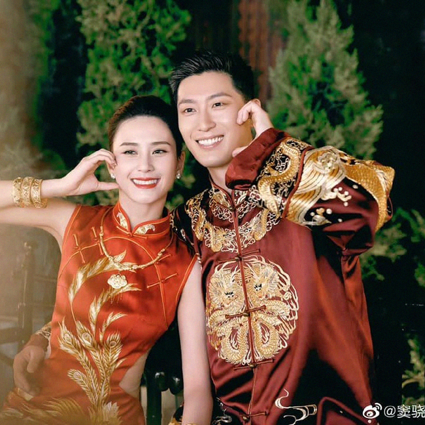 Nhìn cách con gái vua sòng bài yêu Đậu Kiêu mà ám ảnh: 'Quậy nát' phim của ông xã, 'ghim thù' cả nữ phụ Trường nguyệt tẫn minh - Ảnh 1. Nhìn cách con gái vua sòng bài yêu Đậu Kiêu mà ám ảnh: 'Quậy nát' phim của ông xã, 'ghim thù' cả nữ phụ Trường nguyệt tẫn minh - Ảnh 1.