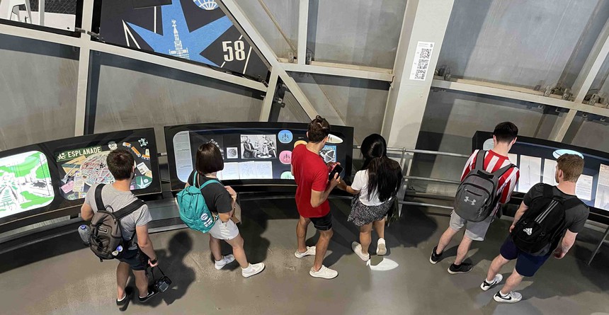 Biểu tượng 'Atomium' ở thủ đô Brussels, Bỉ tròn 65 tuổi - Ảnh 3.