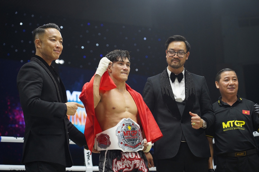 Nguyễn Trần Duy Nhất: Từ cậu nhóc mê phim võ thuật tới 'Độc cô cầu bại' Muay Thái - Ảnh 9. Nguyễn Trần Duy Nhất: Từ cậu nhóc mê phim võ thuật tới 'Độc cô cầu bại' Muay Thái - Ảnh 9.