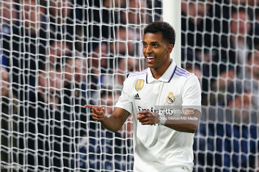 Chelsea sụp đổ trước đòn 'hồi mã thương' của Real Madrid; AC Milan vượt qua Napoli theo kịch bản nghẹt thở - Ảnh 2.