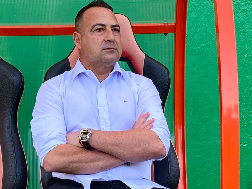 Hé lộ sự thật vụ CLB CAHN chia tay 4 trợ lý người Việt, lý do phía sau là gì? - Ảnh 1.