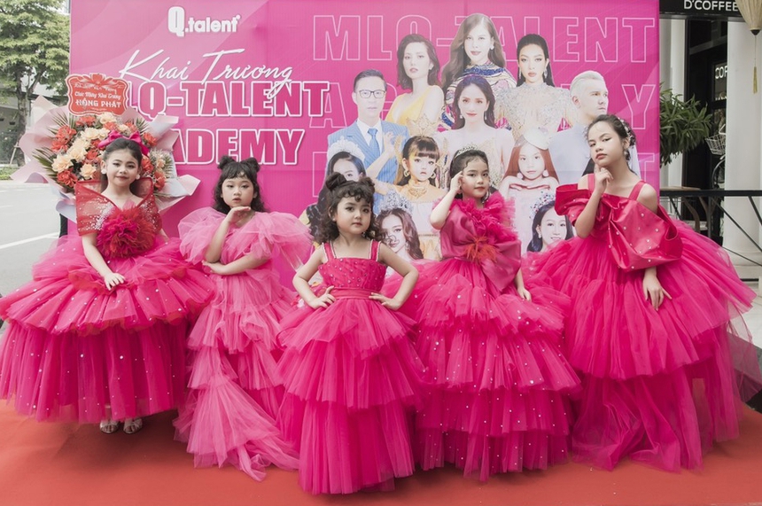 Hải Phòng mở 'lò' đào tạo người mẫu nhí - Ảnh 1.