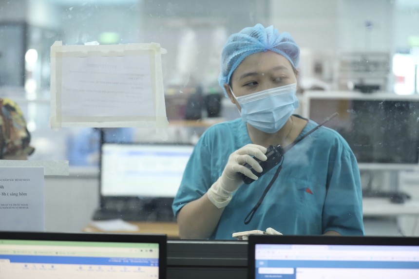 Chi phí điều trị bệnh nhân mắc Covid-19 trung bình 55 triệu đồng/người - Ảnh 1. Chi phí điều trị bệnh nhân mắc Covid-19 trung bình 55 triệu đồng/người - Ảnh 1.