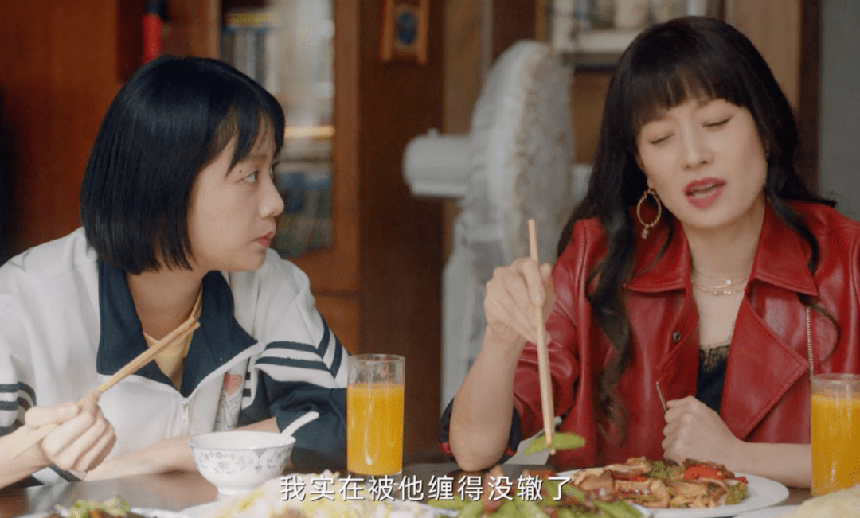 Lạ đời phim có dàn cast 'cưa sừng làm nghé' loạn xạ: Con lớn tuổi hơn cha, bạn diễn đồng niên thì làm chú cháu! - Ảnh 6. Lạ đời phim có dàn cast 'cưa sừng làm nghé' loạn xạ: Con lớn tuổi hơn cha, bạn diễn đồng niên thì làm chú cháu! - Ảnh 6.