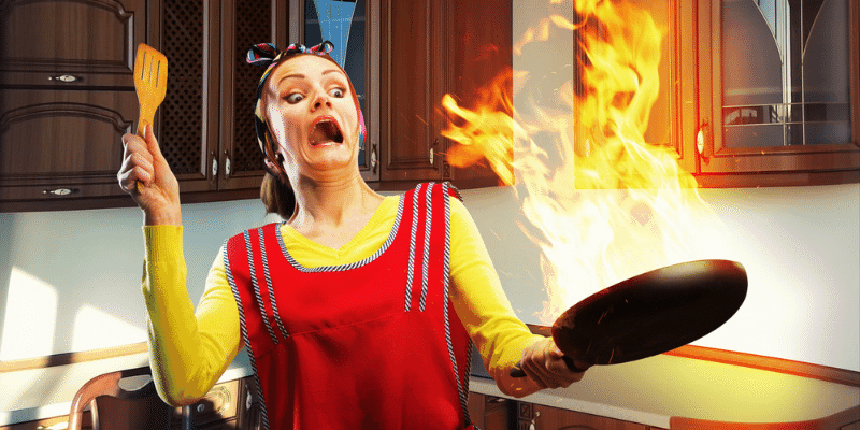 Loại bếp "chuyên dùng ăn lẩu" bỗng nhiên bốc cháy, phát nổ, khiến nhiều người hoang mang: Sai lầm hóa ra đến từ một thứ không ngờ! - Ảnh 3. Loại bếp "chuyên dùng ăn lẩu" bỗng nhiên bốc cháy, phát nổ, khiến nhiều người hoang mang: Sai lầm hóa ra đến từ một thứ không ngờ! - Ảnh 3.