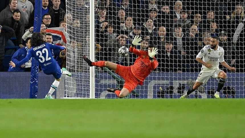 Bản hợp đồng 55 triệu bảng của Chelsea hóa 'thảm họa phòng ngự' trước Real, CĐV đòi bán gấp - Ảnh 3. Bản hợp đồng 55 triệu bảng của Chelsea hóa 'thảm họa phòng ngự' trước Real, CĐV đòi bán gấp - Ảnh 3.