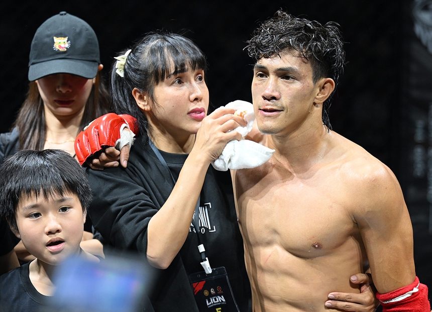 Tan chảy với nhan sắc của vợ Nguyễn Trần Duy Nhất: "Độc cô cầu bại" không mê mẩn mới lạ! - Ảnh 11. Tan chảy với nhan sắc của vợ Nguyễn Trần Duy Nhất: "Độc cô cầu bại" không mê mẩn mới lạ! - Ảnh 11.