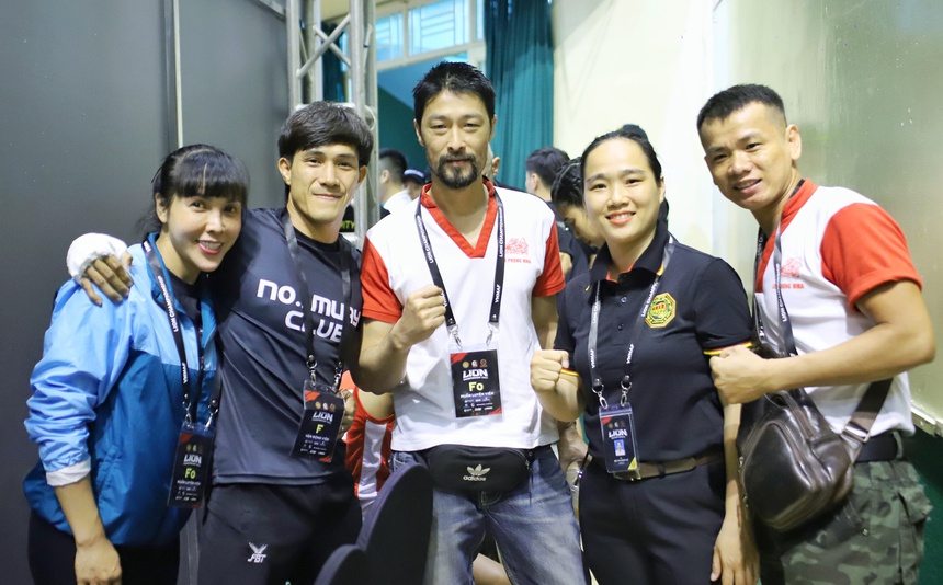 Tan chảy với nhan sắc của vợ Nguyễn Trần Duy Nhất: "Độc cô cầu bại" không mê mẩn mới lạ! - Ảnh 14. Tan chảy với nhan sắc của vợ Nguyễn Trần Duy Nhất: "Độc cô cầu bại" không mê mẩn mới lạ! - Ảnh 14.