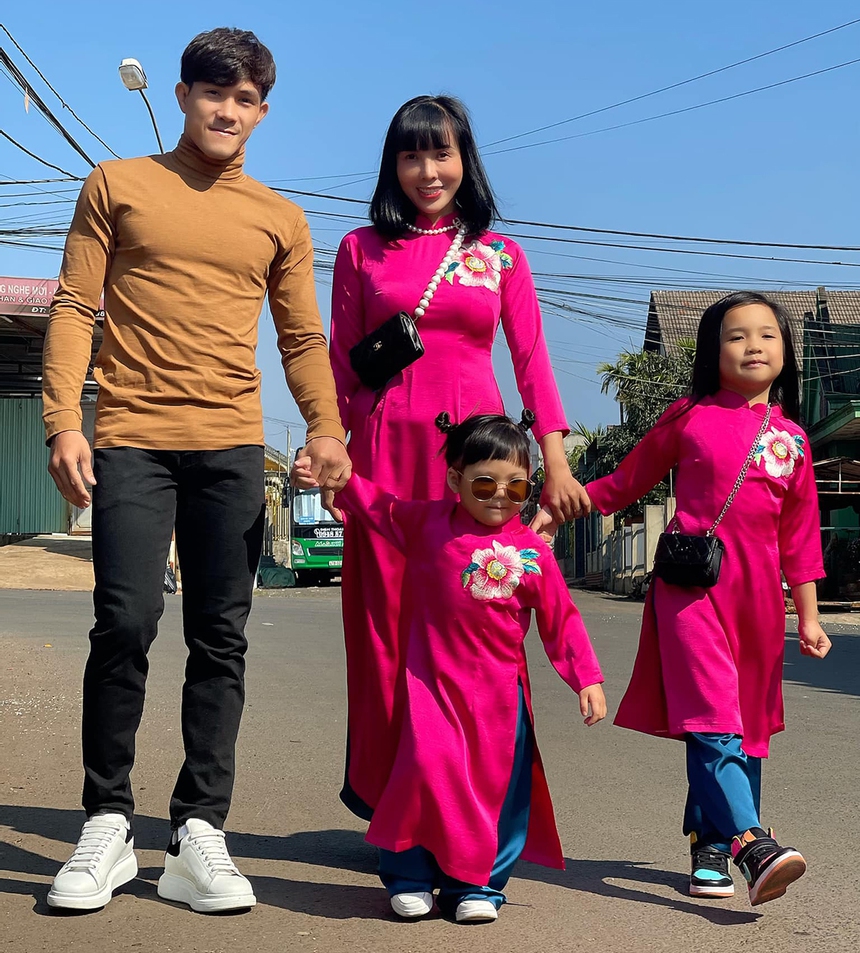 Tan chảy với nhan sắc của vợ Nguyễn Trần Duy Nhất: "Độc cô cầu bại" không mê mẩn mới lạ! - Ảnh 6. Tan chảy với nhan sắc của vợ Nguyễn Trần Duy Nhất: "Độc cô cầu bại" không mê mẩn mới lạ! - Ảnh 6.