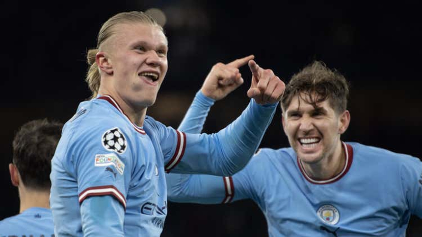 Tin nóng bóng đá tối 19/4: Casemiro 'tái sinh' chiến thuật Fergie, Thiago Silva chỉ trích chủ sở hữu Chelsea - Ảnh 4.