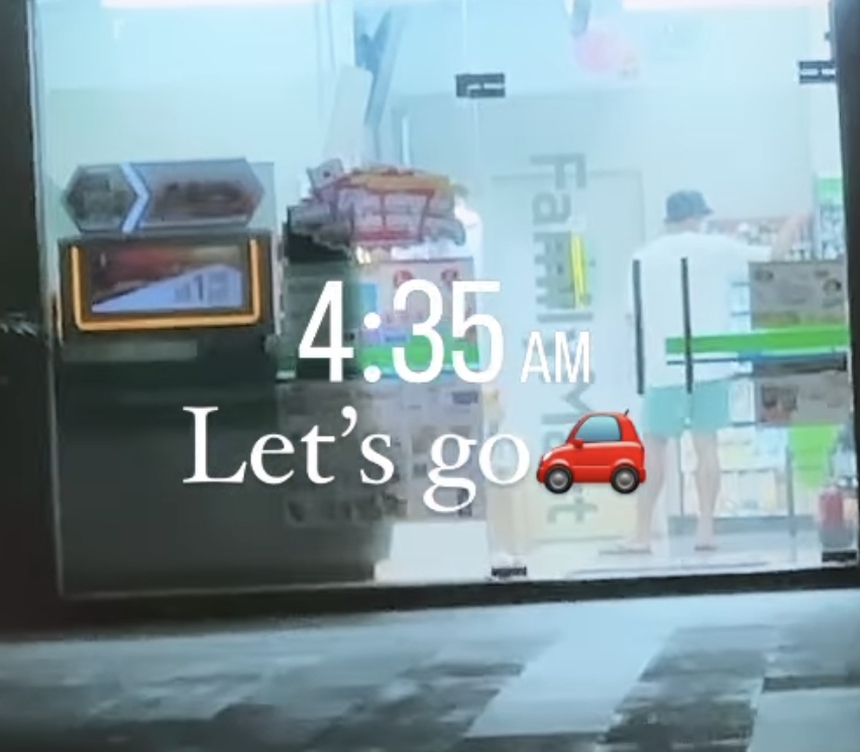 Bùi Tiến Dũng dậy từ tờ mờ sáng đưa vợ con đi du lịch  - Ảnh 2.