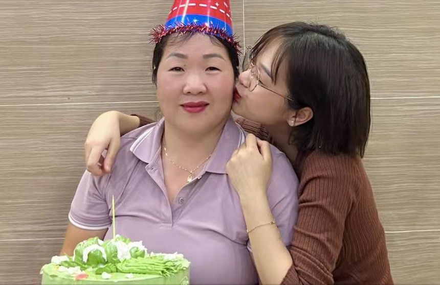 Tự nhận 'chơi lớn', Gấm Kami mua cua hoàng đế nhân dịp đặc biệt - Ảnh 4. Tự nhận 'chơi lớn', Gấm Kami mua cua hoàng đế nhân dịp đặc biệt - Ảnh 4.