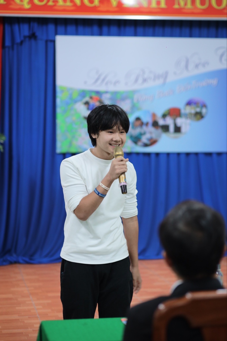 Hướng đến Giải thưởng Thiếu nhi Dế Mèn lần 4 - 2023: Trái tim rộng mở của họa sĩ nhí Xèo Chu - Ảnh 5.