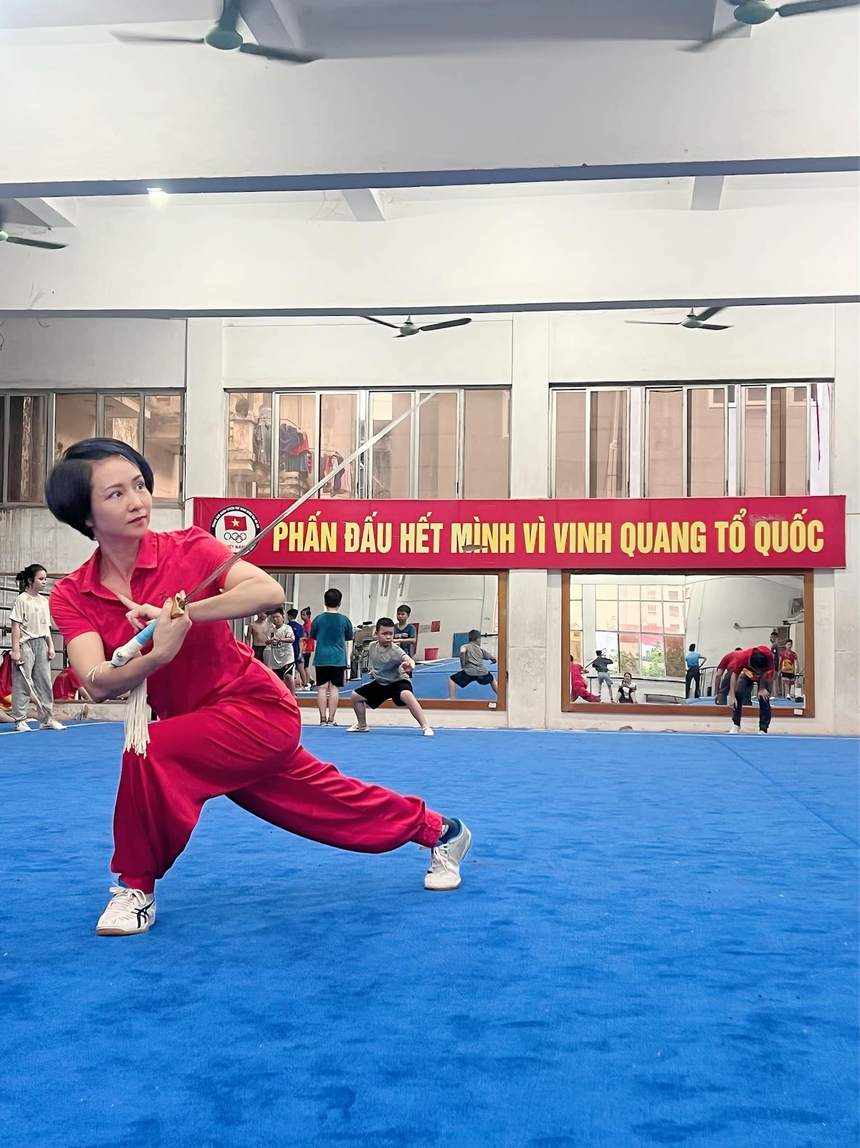'Nữ hoàng wushu' Thúy Hiền : Từ chuyện từ chối đại gia, đến tình duyên 2 lần đứt gánh - Ảnh 2.