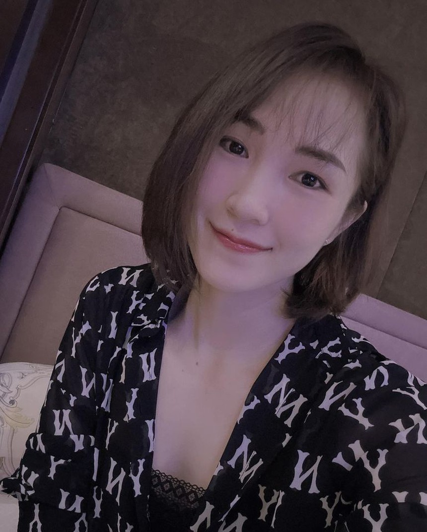 Bà xã kiêm đồng nghiệp tay vợt Nguyễn Tiến Minh, 'tay ngang' làm chủ spa, ngày càng thăng hạng nhan sắc - Ảnh 6.