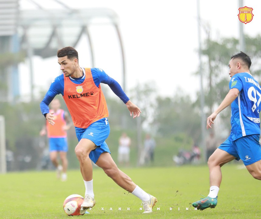 Bóng đá Việt Nam ngày 2/4: Công an Hà Nội vs Khánh Hòa (17h00), Nam Định vs Hải Phòng (18h00) - Ảnh 3.