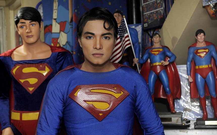 Rùng mình với những ca 'dao kéo' gây sốc nhất để hóa nhân vật phim đình đám: Cô cuối trải qua 150 lần 'trùng tu' đến biến dạng nhan sắc - Ảnh 1. Rùng mình với những ca 'dao kéo' gây sốc nhất để hóa nhân vật phim đình đám: Cô cuối trải qua 150 lần 'trùng tu' đến biến dạng nhan sắc - Ảnh 1.