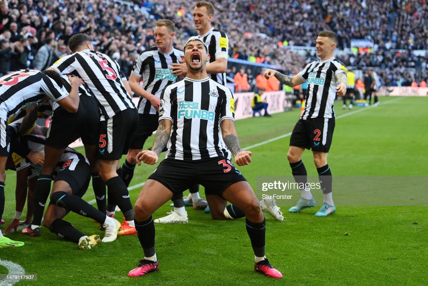 Sụp đổ dưới chân Newcastle, Man United đối mặt tai hoạ lớn nhất mùa giải - Ảnh 2.