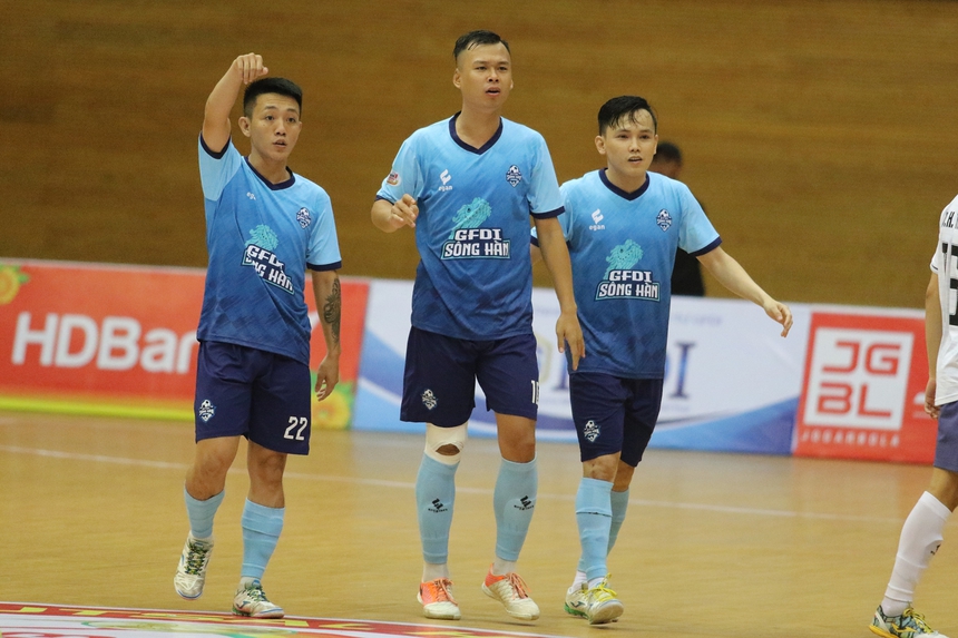 Thủ môn phải đi cấp cứu, cầu thủ phá lưới kỷ lục ở giải futsal VĐQG 2023 - Ảnh 3.