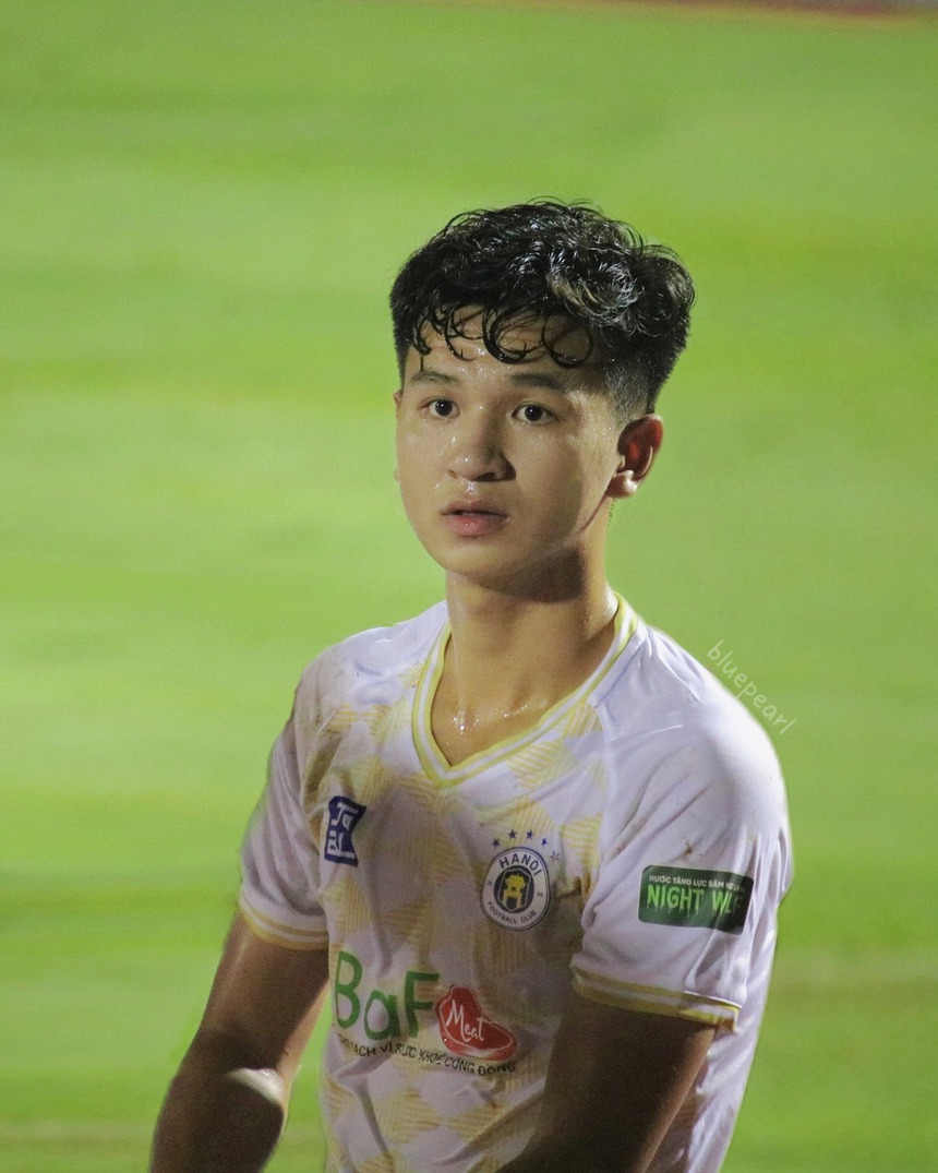 Không có Hùng Dũng, Hoàng Đức, đây là những tiền vệ sẽ giúp U22 Việt Nam bảo vệ huy chương vàng SEA Games 32 - Ảnh 7.