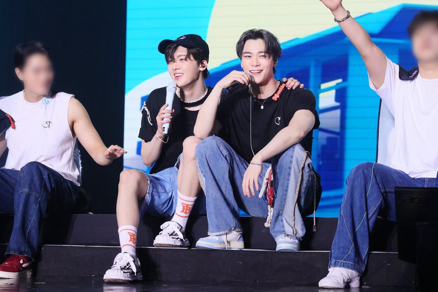 Fan Việt sốc trước tin Moonbin (ASTRO) qua đời, tiếc nuối khoảnh khắc vui vẻ nhảy See Tình - Ảnh 2.