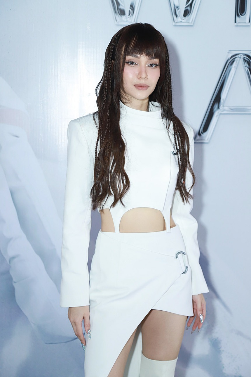 Tiểu Vy bất ngờ nhảy đôi cùng MLee, Hari Won cùng Tóc Tiên tấm tắc khen ngợi 'visual một chín một mười' - Ảnh 2. Tiểu Vy bất ngờ nhảy đôi cùng MLee, Hari Won cùng Tóc Tiên tấm tắc khen ngợi 'visual một chín một mười' - Ảnh 2.