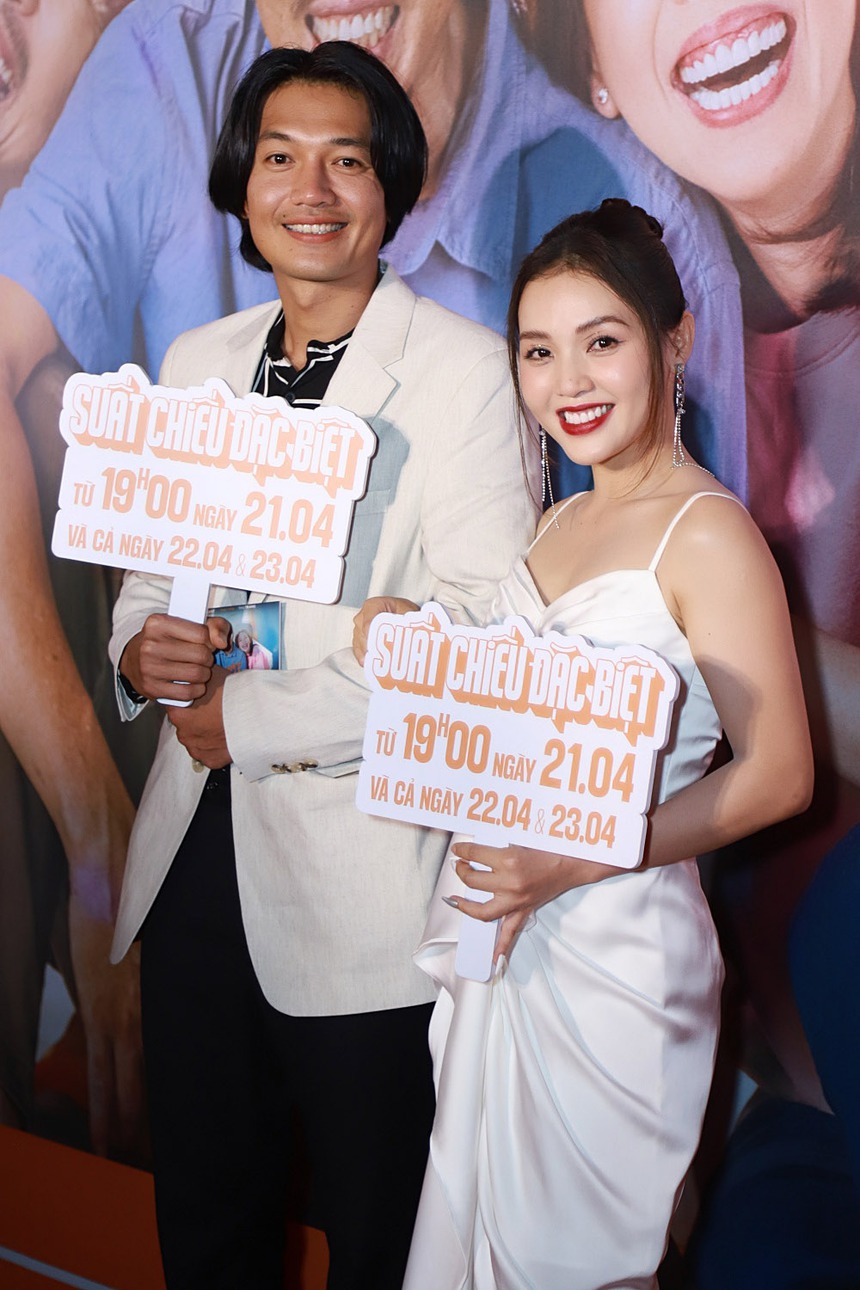 'Bà bầu' Minh Hằng cùng dàn sao Việt háo hức đến tham dự 'lễ cưới' của Thu Trang và Tiến Luật - Ảnh 18.