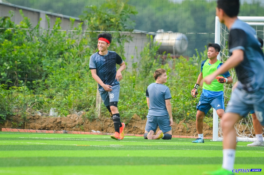 Tiến Linh đối đầu với Cris Phan và Gin Tuấn Kiệt, tỉ số chung cuộc không thể ngờ - Ảnh 7. Tiến Linh đối đầu với Cris Phan và Gin Tuấn Kiệt, tỉ số chung cuộc không thể ngờ - Ảnh 7.