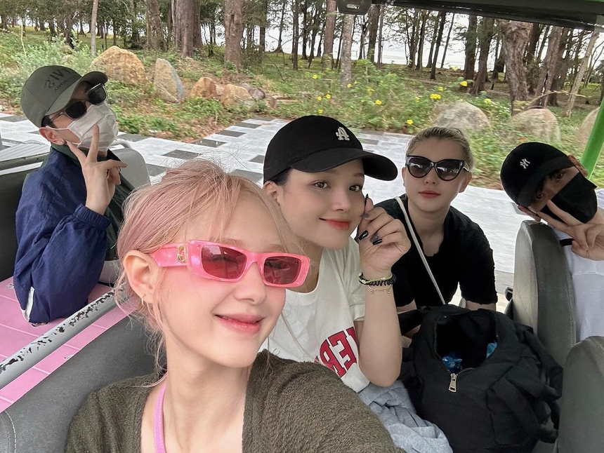 Danh tính bất ngờ của cô gái có hành động khó hiểu với chồng Trương Mỹ Nhân, Xoài Non tại sự kiện - Ảnh 6.