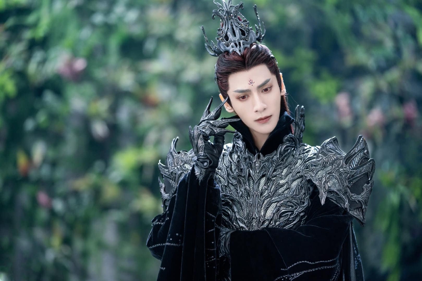 Dân mạng rần rần vì kết phim 'Trường nguyệt tẫn minh': Bạch Lộc có con gái, La Vân Hi không chịu cảnh bi thảm như lời đồn? - Ảnh 6. Dân mạng rần rần vì kết phim 'Trường nguyệt tẫn minh': Bạch Lộc có con gái, La Vân Hi không chịu cảnh bi thảm như lời đồn? - Ảnh 6.