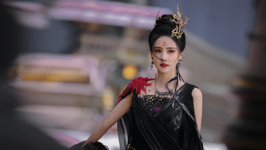 Dân mạng rần rần vì kết phim 'Trường nguyệt tẫn minh': Bạch Lộc có con gái, La Vân Hi không chịu cảnh bi thảm như lời đồn? - Ảnh 4. Dân mạng rần rần vì kết phim 'Trường nguyệt tẫn minh': Bạch Lộc có con gái, La Vân Hi không chịu cảnh bi thảm như lời đồn? - Ảnh 4.