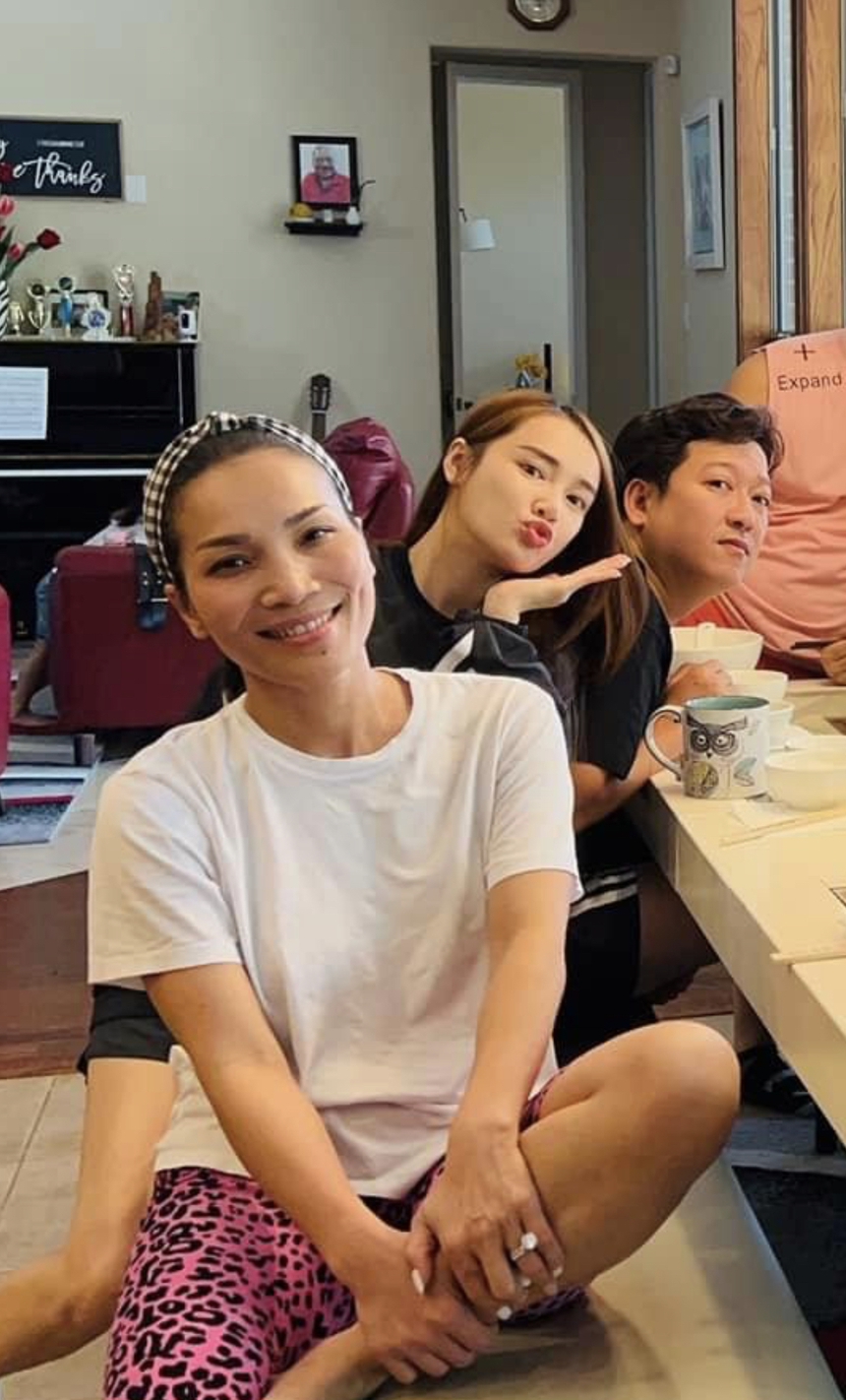 Nhã Phương lúc mang bầu lần 2: Ngoại hình tròn trịa rõ, có 1 chi tiết gây chú ý khi cùng Trường Giang đi Mỹ!  - Ảnh 5.