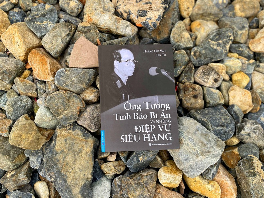 Chuyện chưa kể về “ông tướng tình báo bí ẩn và những điệp vụ siêu hạng"  - Ảnh 3.