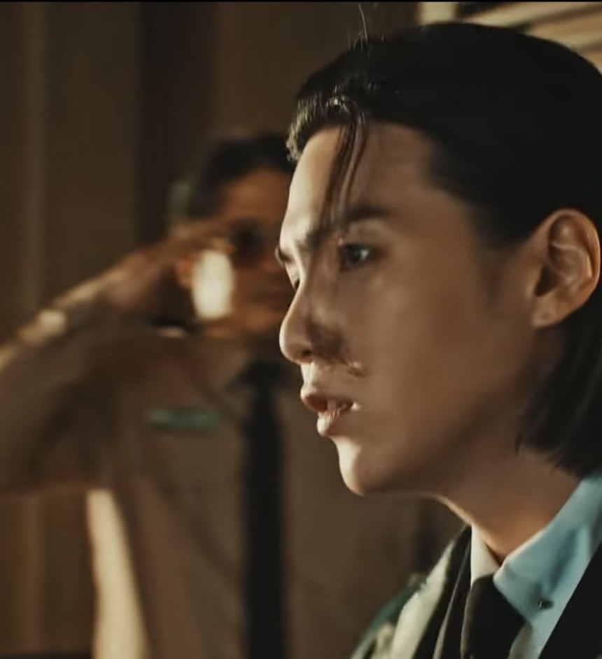 Hơn 5 chi tiết fan có thể chưa để ý trong MV 'Haegeum' của Suga BTS - Ảnh 9.