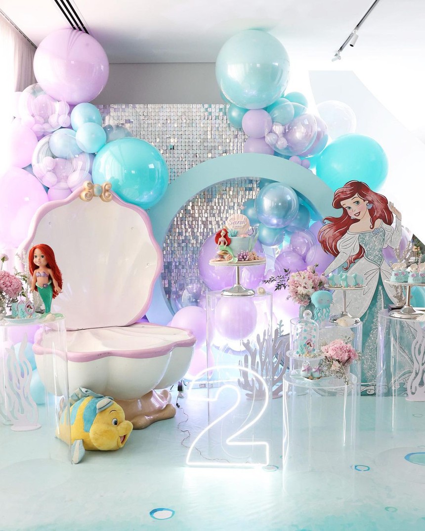 'Thiên thần' Kaka tổ chức ngày đặc biệt cho nhóc tì thứ 4, viên mãn cùng bà xã người mẫu kém 13 tuổi - Ảnh 1.