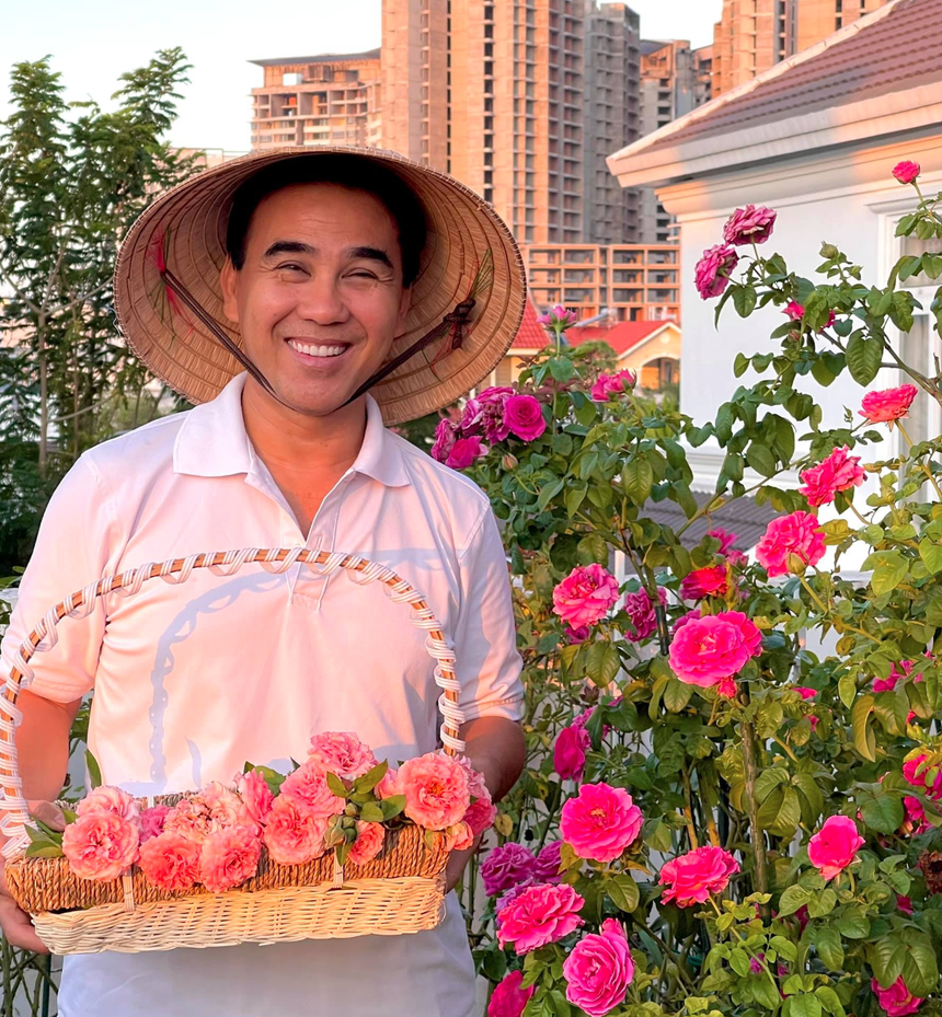 Bạch dinh trị giá 20 tỷ của vợ chồng Quyền Linh: Thiết kế theo phong cách châu Âu, không gian rộng rãi 500m2 ngập tràn cây xanh  - Ảnh 9.