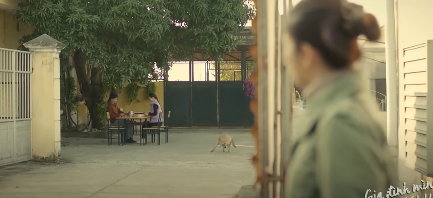 Gia đình mình vui bất thình lình: Lộ cảnh Công - Phương ngọt ngào sau nghi án ngoại tình - Ảnh 2.