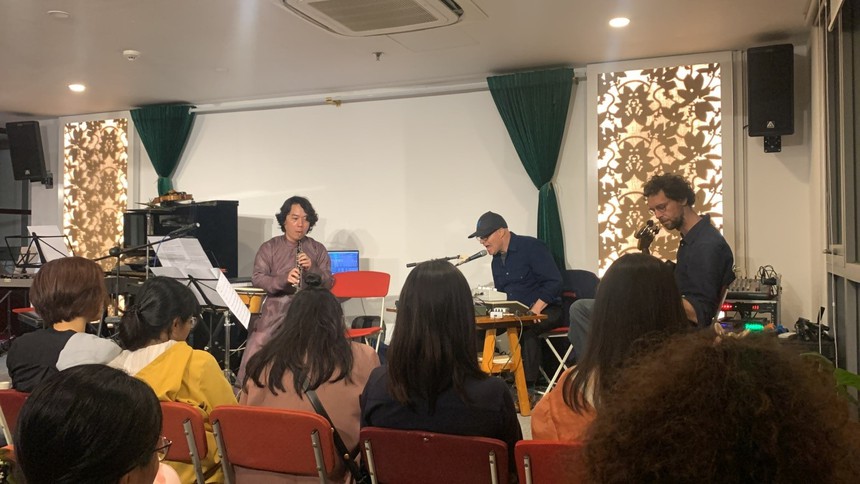 Nhạc sĩ Đỗ Kiên Cường sáng tạo âm nhạc từ 'Truyện Kiều' - Ảnh 2.