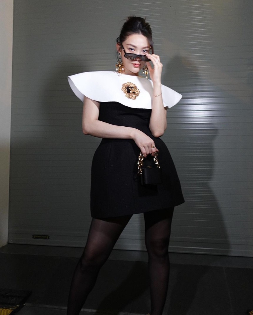 Minh Hằng lần đầu khoe cận bụng bầu, để ý kỹ sẽ tháy một chi tiết gây bất ngờ - Ảnh 3. Minh Hằng lần đầu khoe cận bụng bầu, để ý kỹ sẽ tháy một chi tiết gây bất ngờ - Ảnh 3.