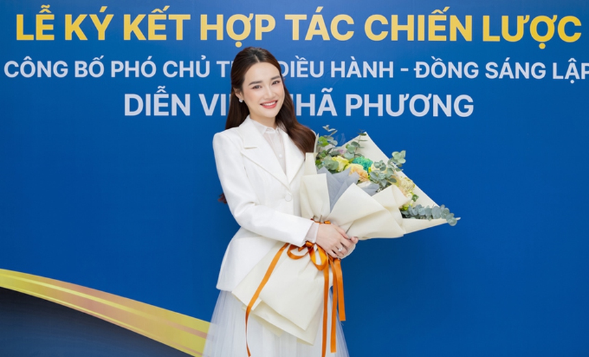 Nam MC vừa nhận tin có em bé thứ hai: Có vợ làm Phó chủ tịch, nhận cát xê khủng, sống trong biệt thự 70 tỷ nhưng vẫn "trắng tay" - Ảnh 2. Nam MC vừa nhận tin có em bé thứ hai: Có vợ làm Phó chủ tịch, nhận cát xê khủng, sống trong biệt thự 70 tỷ nhưng vẫn "trắng tay" - Ảnh 2.