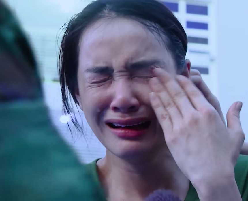 Nhã Phương khóc nức nở vì lỡ tay 'tác động vật lý' Mai Âm Nhạc - Ảnh 6.