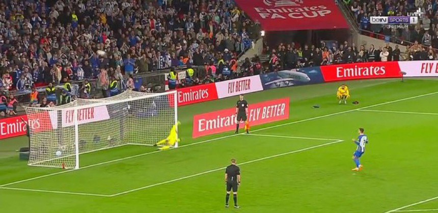 Hạ Brighton trong màn "đấu súng" kịch tính, MU đối đầu Man City tại chung kết FA Cup  - Ảnh 3.