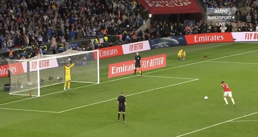 Hạ Brighton trong màn "đấu súng" kịch tính, MU đối đầu Man City tại chung kết FA Cup  - Ảnh 4.