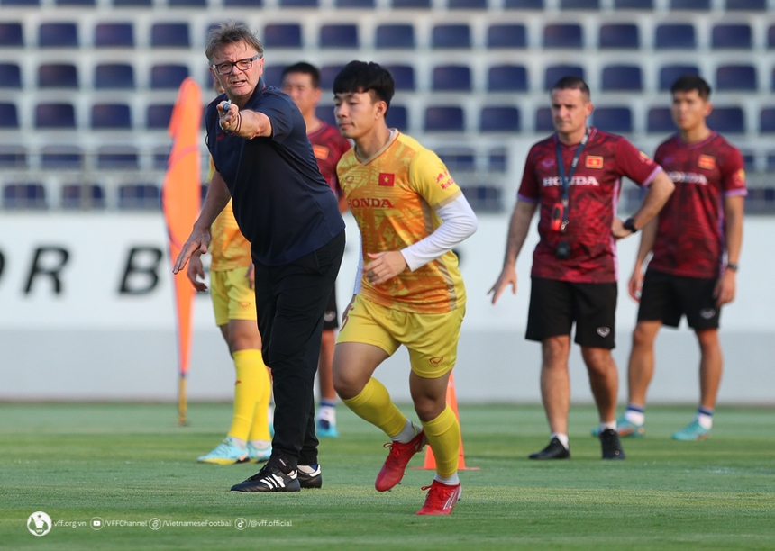 U22 Việt Nam toàn thua trước khi dự SEA Games 32 - Ảnh 1.