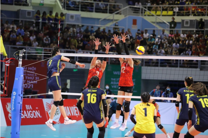 Trận bóng chuyền nữ Việt Nam vs Thái Lan ở SEA Games 31