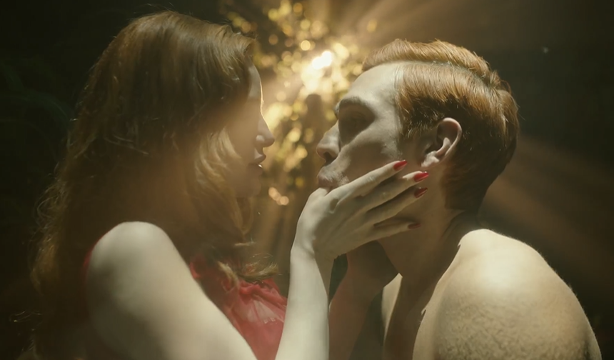 Quên Sex Education đi vì đã có 'bản thay thế' đây rồi: Dàn cast trẻ đẹp, ăn đứt về độ nóng bỏng? - Ảnh 3.